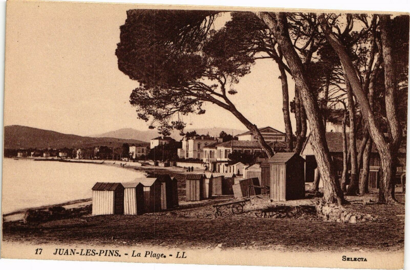 Carte postale ancienne Juan-les-Pins - La plage