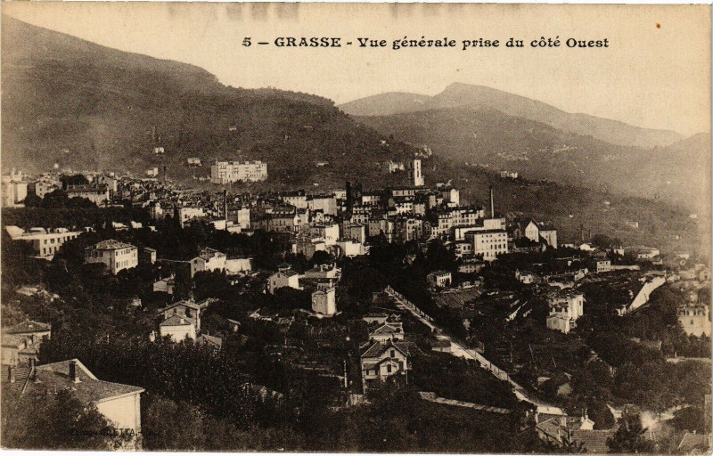 Carte postale ancienne Grasse - Vue générale à Grasse