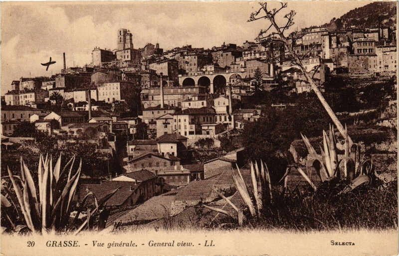 Carte postale ancienne Grasse - Vue générale à Grasse