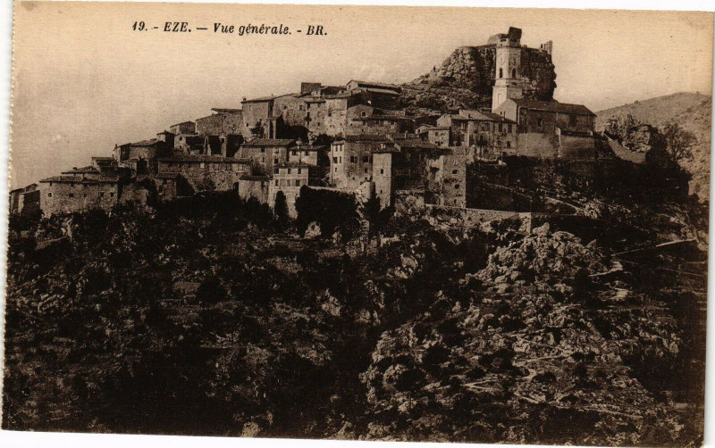 Carte postale ancienne Eze - Vue générale à Èze