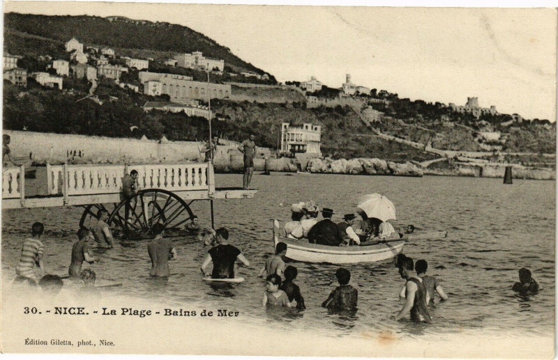 Carte postale ancienne Nice - La Plage - Bains de Mer à Nice
