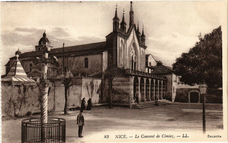 Carte postale ancienne Nice - Le Couvent de Cimiez à Nice