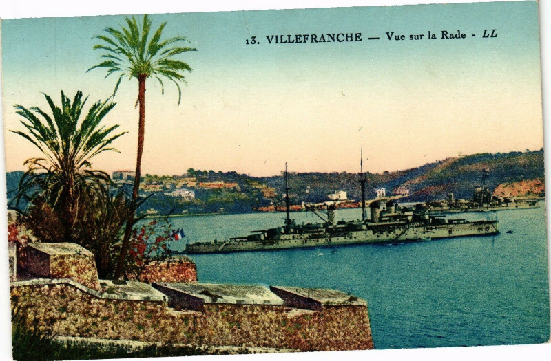Carte postale ancienne Villefranche - Vue sur la rade
