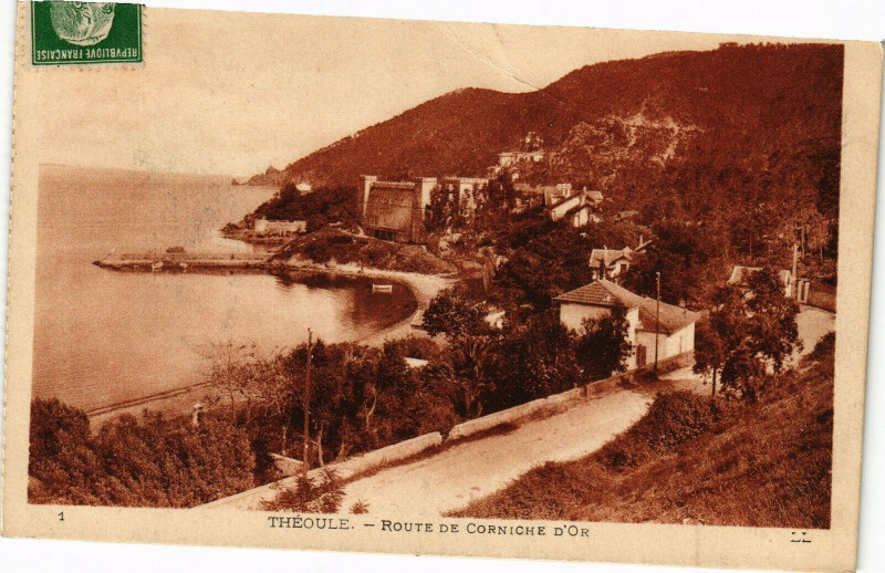 Carte postale ancienne Theoule - Route de corniche
