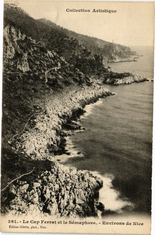 Carte postale ancienne Le Cap Ferrat et le semaphore
