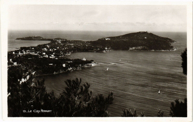 Carte postale ancienne Le Cap Ferrat