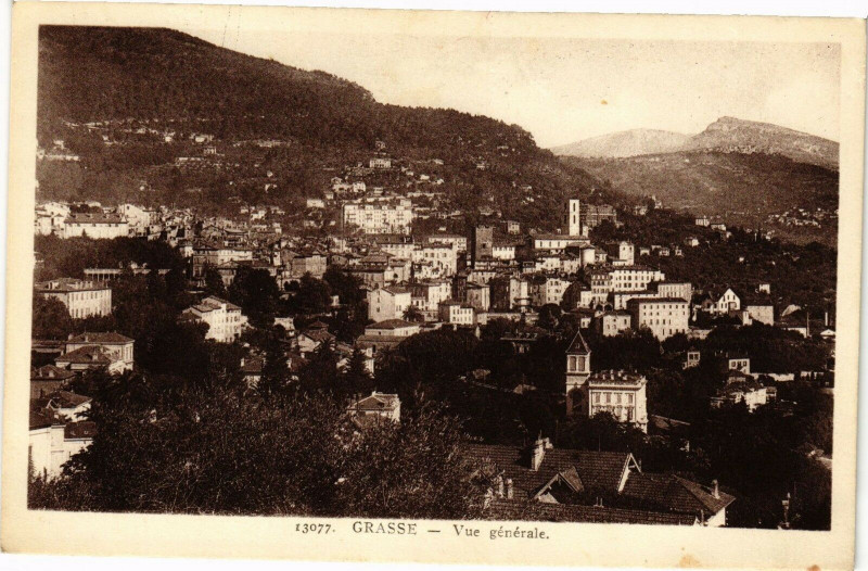 Carte postale ancienne Grasse - Vue générale à Grasse