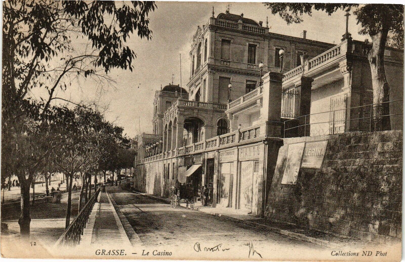Carte postale ancienne Grasse - Le casino à Grasse