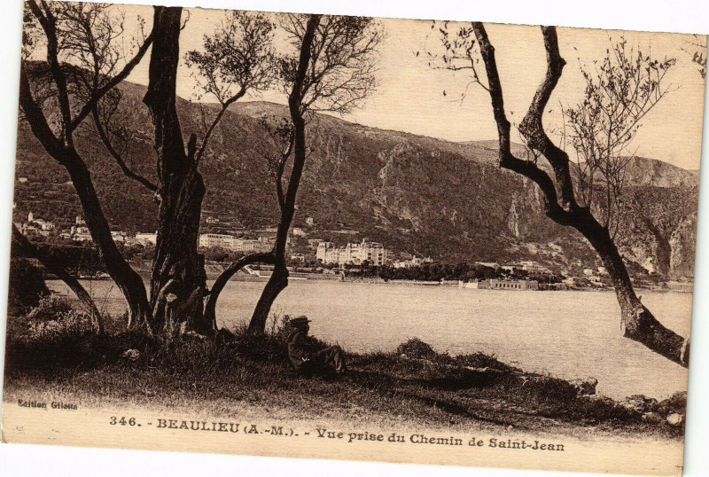 Carte postale ancienne Beaulieu - Vue prise du chemin
