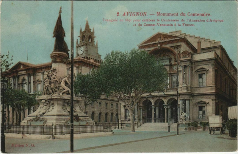 Carte postale ancienne Avignon Monument du Centenaire à Avignon