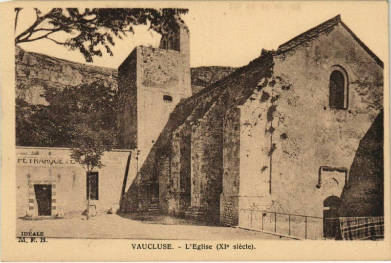 Carte postale ancienne Fontaine-De-Vaucluse L'Eglise à Fontaine-de-Vaucluse
