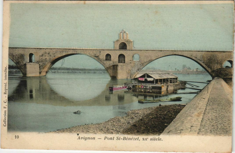 Carte postale ancienne Avignon Pont Saint-Benezet à Avignon