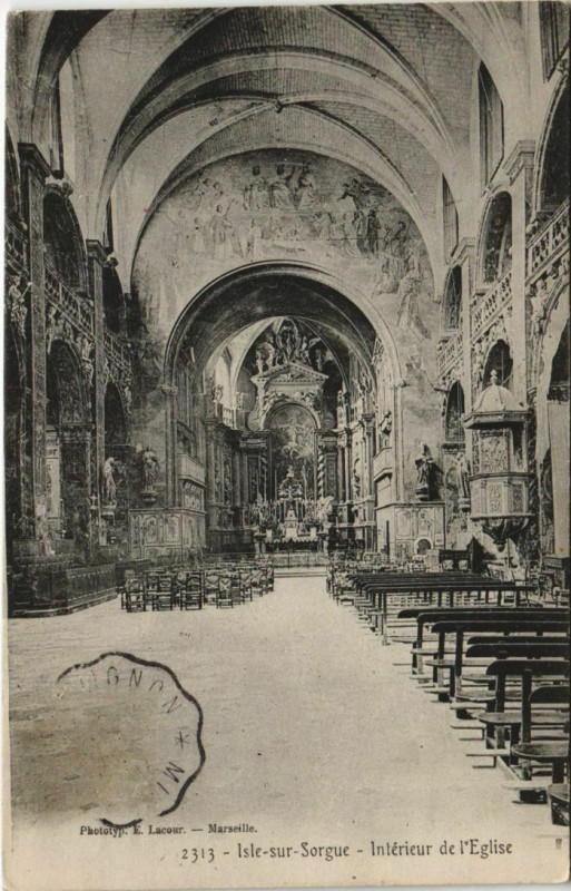 Carte postale ancienne L'Isle-Sur-Sourge Interieur de l'Eglise