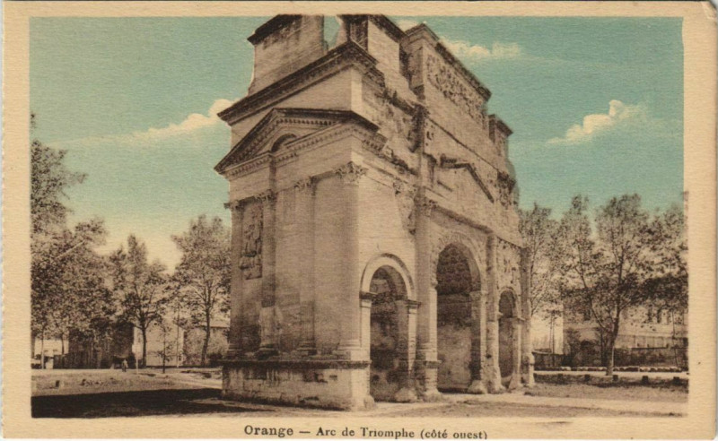 Carte postale ancienne Orange Arc de Triomphe - Cote Ouest à Orange