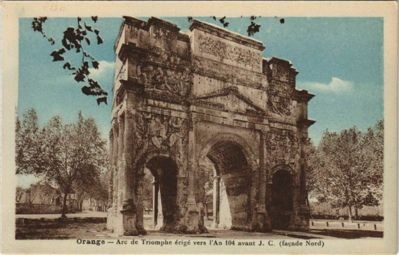 Carte postale ancienne Orange Arc de Triomphe - Facade Nord à Orange