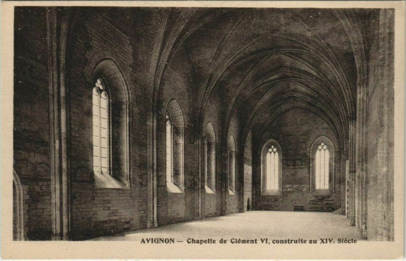 Carte postale ancienne Avignon Chapelle de Clement Vi à Avignon