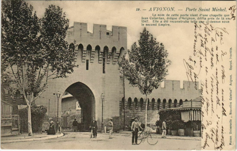 Carte postale ancienne Avignon Porte Saint-Michel à Avignon