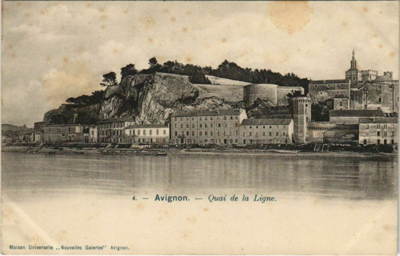 Carte postale ancienne Avignon Quai de la Ligne à Avignon