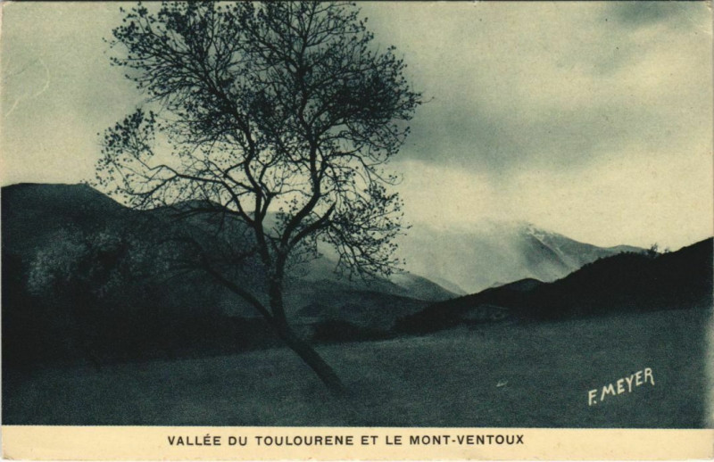 Carte postale ancienne Vallee du Toulourene et le Mont-Ventoux