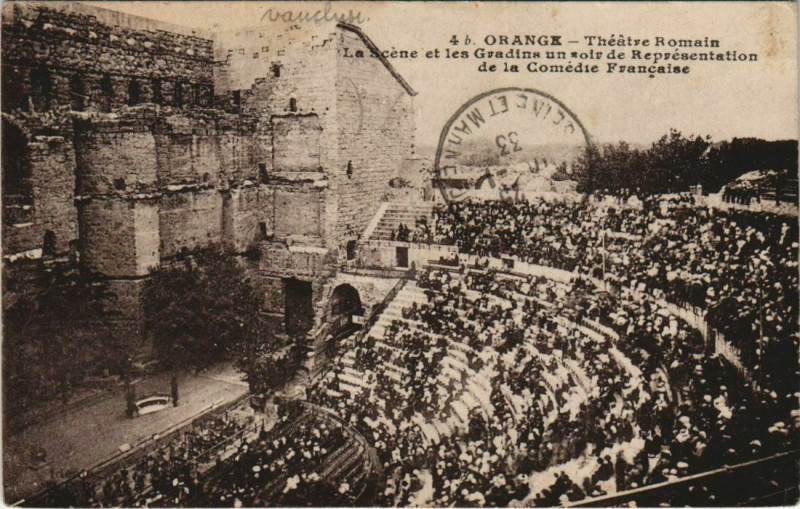 Carte postale ancienne Orange Theatre Romain à Orange