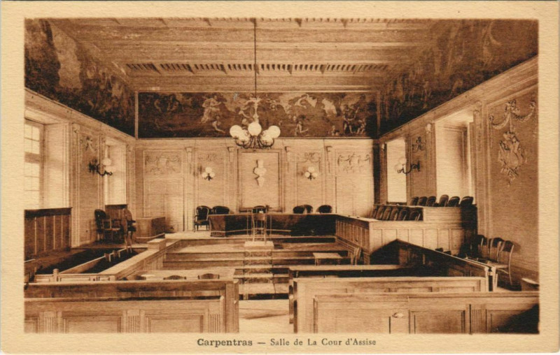 Carte postale ancienne Carpentras Salle de la Cour d'Assise à Carpentras
