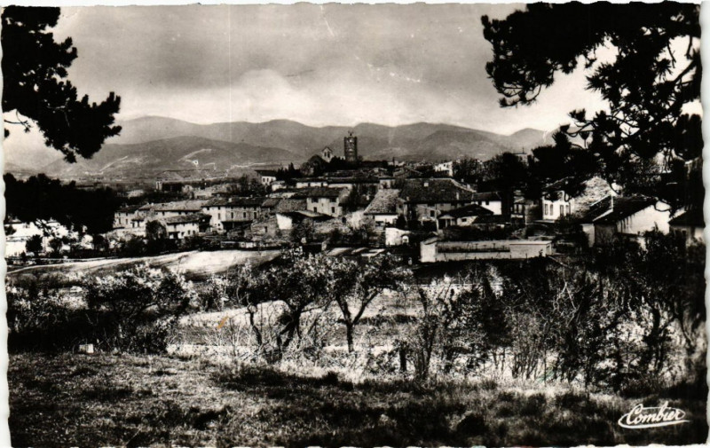 Carte postale ancienne Valreas - Vue générale à Valréas