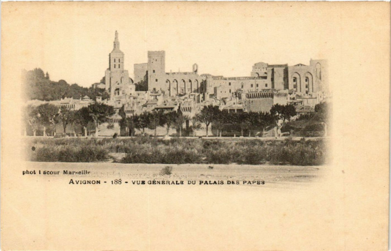 Carte postale ancienne Avignon - Vue générale à Avignon