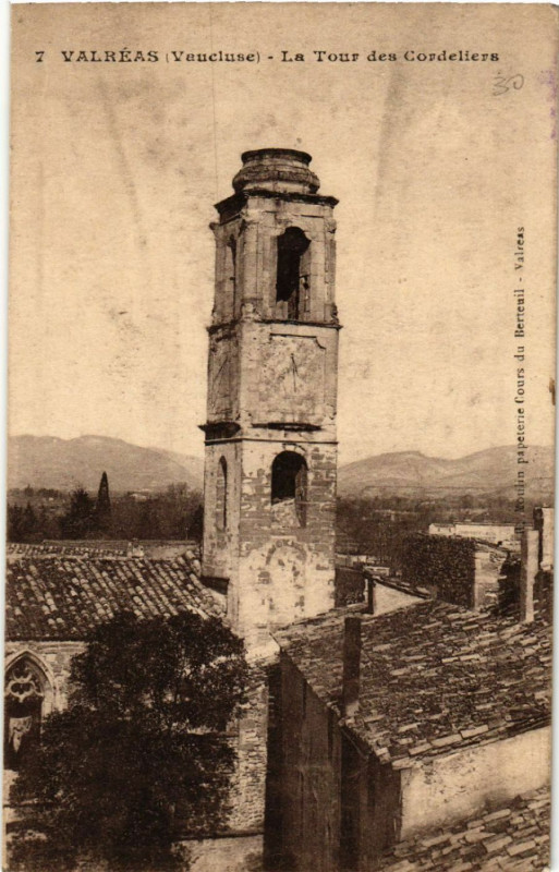Carte postale ancienne Valreas - La Tour des Cordeliers à Valréas