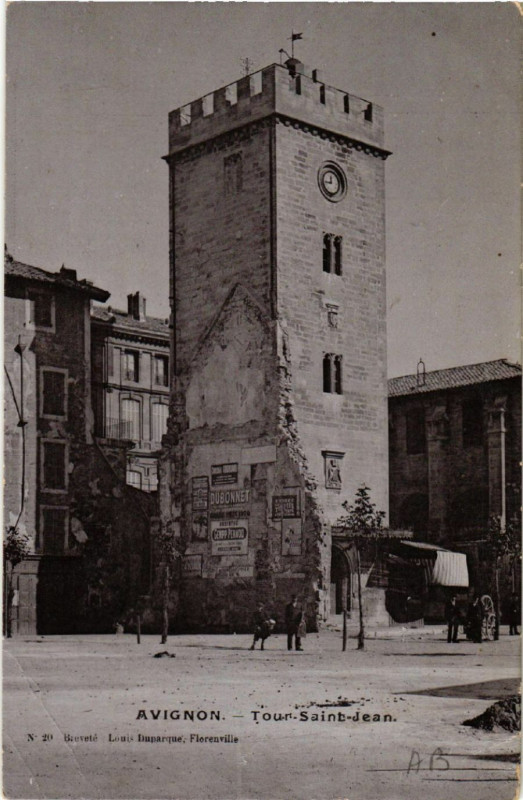 Carte postale ancienne Avignon - Tour-St-Jean à Avignon