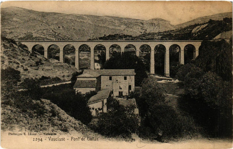 Carte postale ancienne Vaucluse - Pont de Gallas