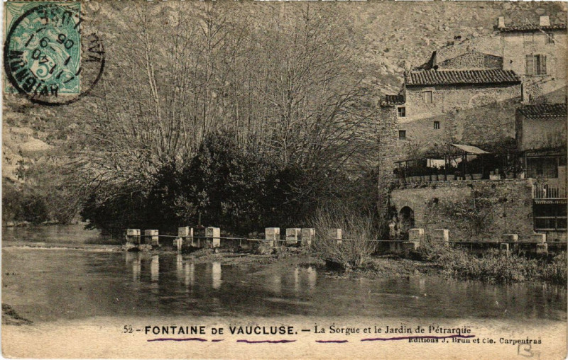 Carte postale ancienne Fontaine de Vaucluse - La Sorgue et le Jardin de Petrarque à Fontaine-de-Vaucluse