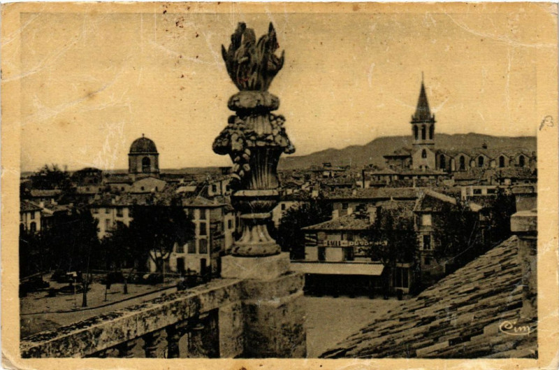 Carte postale ancienne Carpentras - Vue générale à Carpentras