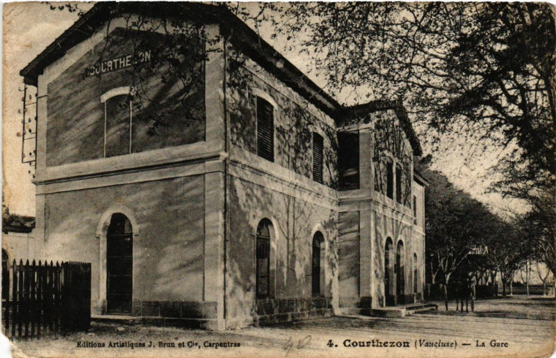 Carte postale ancienne Couthezon - La Gare