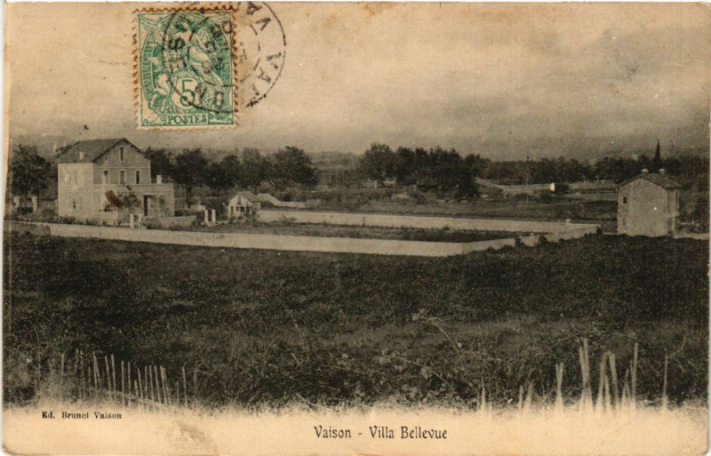 Carte postale ancienne Vaison - Villa Bellevue