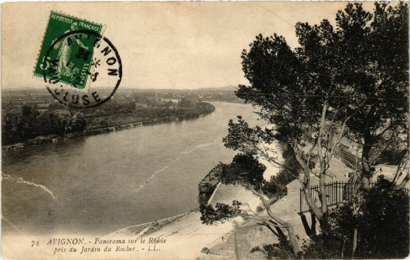 Carte postale ancienne Avignon - Panorama sur le Rhone prise du Jardin du Rocher à Avignon