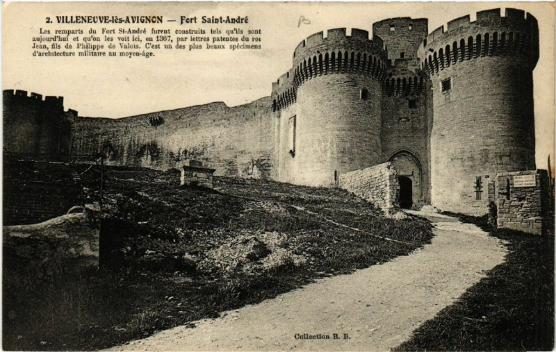 Carte postale ancienne Villeneuve-les-Avignon - Fort St-Andre à Avignon