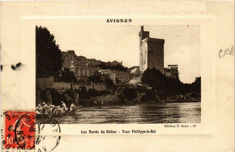 Carte postale ancienne Avignon - Les Bords du Rhone - Tour Philippe-le-Bel à Avignon