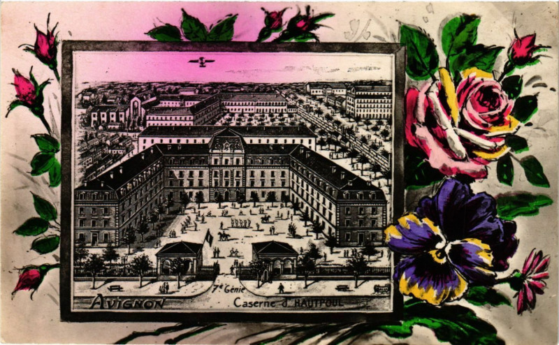 Carte postale ancienne Avignon - Caserne d.Hautfoul à Avignon