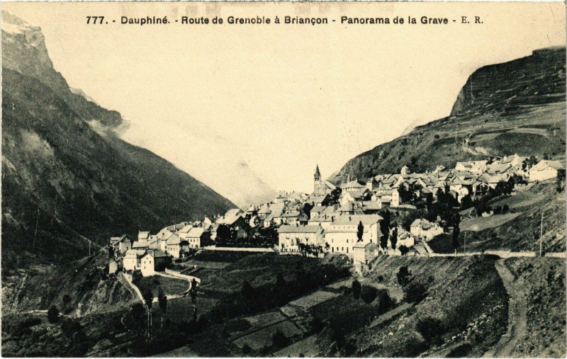 Carte postale ancienne Dauphine - Route de Grenoble a Briancon - Panorama de la Grave à Briançon