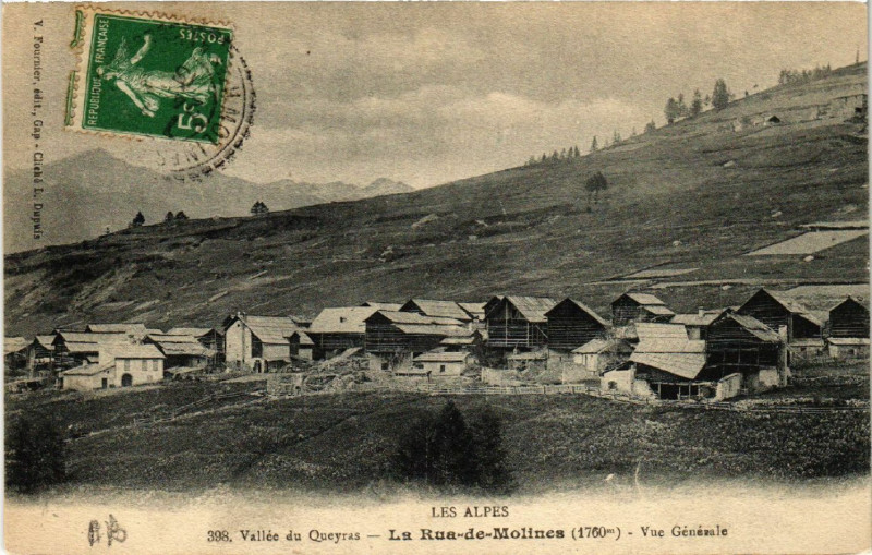 Carte postale ancienne Vallée du Queyras - La Rus-de-Molines (1760 m) - Vue Générale