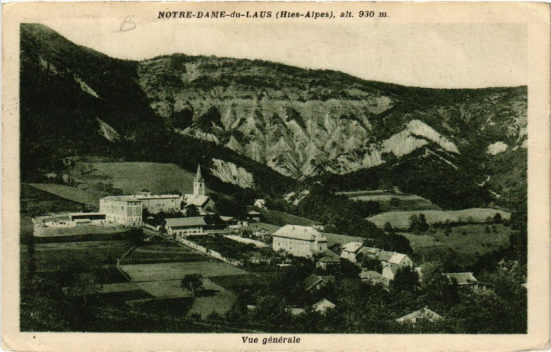 Carte postale ancienne Notre-Dame-du-Laus alt 930 m.