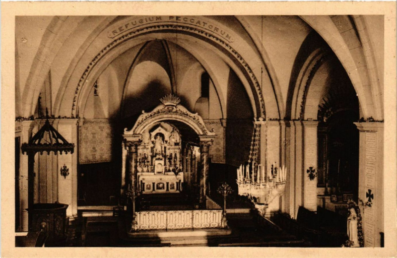 Carte postale ancienne Notre-Dame-du-Laus - Intérieur de la Basilique