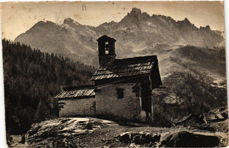 Carte postale ancienne Les - Névacre - Chapelle de Fontcouverte