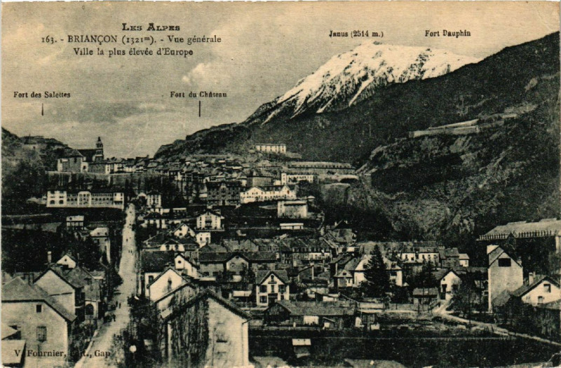 Carte postale ancienne Les Alpes - Briancon (1321 m) - Vue générale - Ville la plus élevée à Briançon