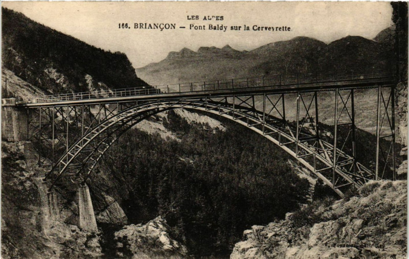 Carte postale ancienne Briancon - Pont Baldy sur la Cerveyrette à Briançon