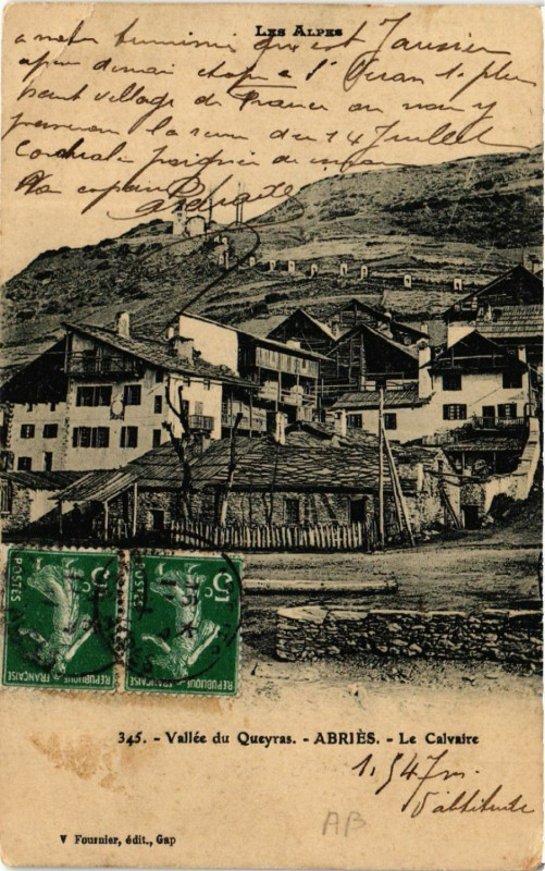Carte postale ancienne Vallée du Queyras - Abries - Le Calvaire