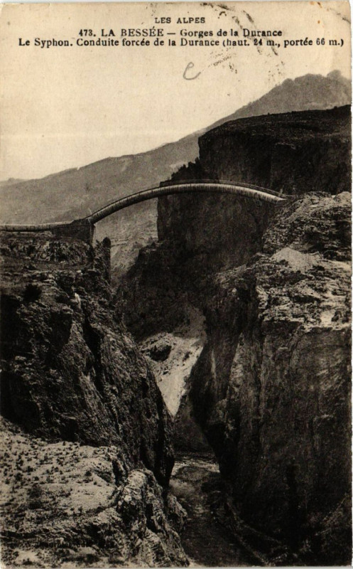 Carte postale ancienne La Bessee - Groges de la Durance - Le Syphon