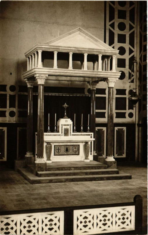 Carte postale ancienne Eglise