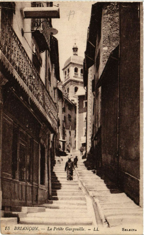 Carte postale ancienne Briancon - La Petite Gargouille à Briançon