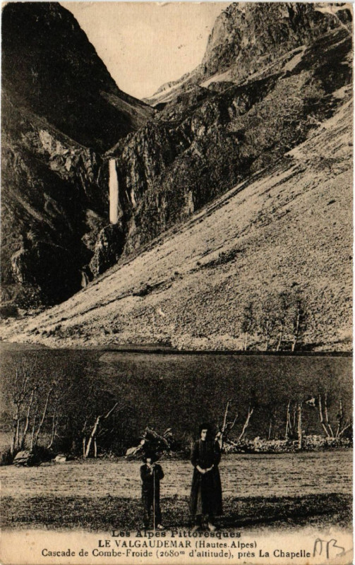 Carte postale ancienne Le Valgaudemar - Cascade de Combe Froide